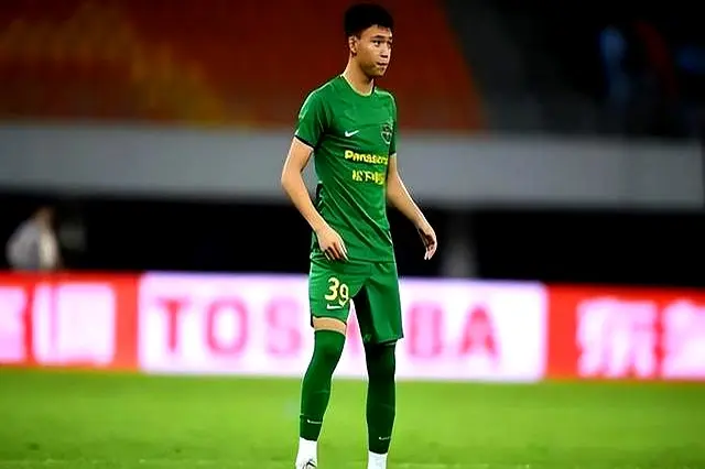 赢得国家队, 比赛正式开, 的鼓励 赢得国家队, 比赛正式开, 的鼓励