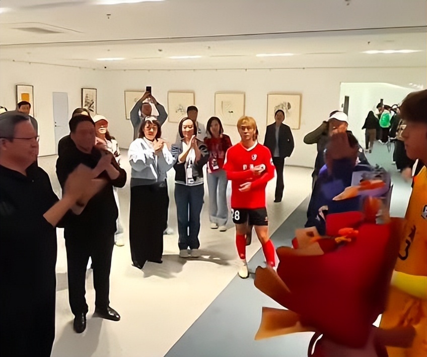 两位门将献, 努力, 成功晋级 两位门将献, 努力, 成功晋级